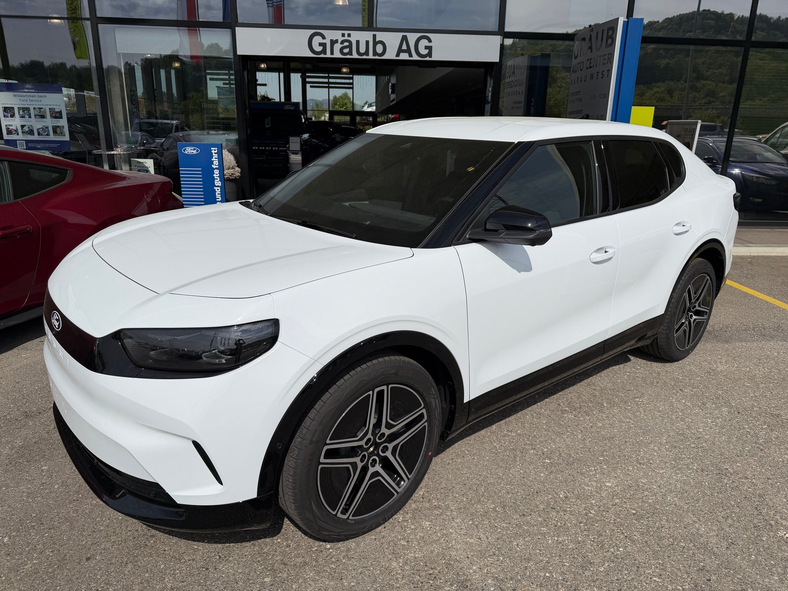FORD Capri Elektro 79kWh Extended Range Premium RWD, Elektro, Neuwagen, Automatik - 6