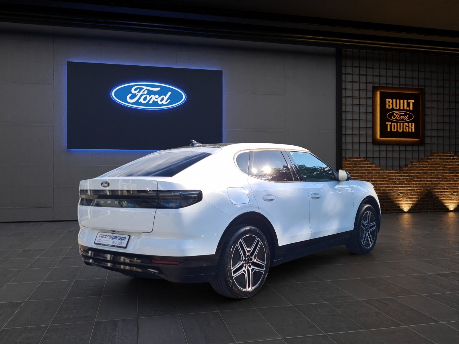 FORD Capri Extended Range (79 kWh) Premium AWD 4x4 AUTOMAT, Electric, New car, Automatic - 3