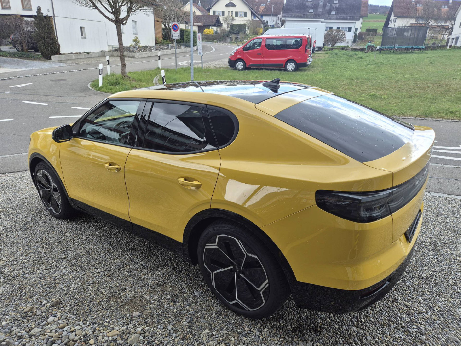 FORD Capri Extended Range Premium AWD 340 PS 79 kWh, Électrique, Occasion / Utilisé, Automatique - 5