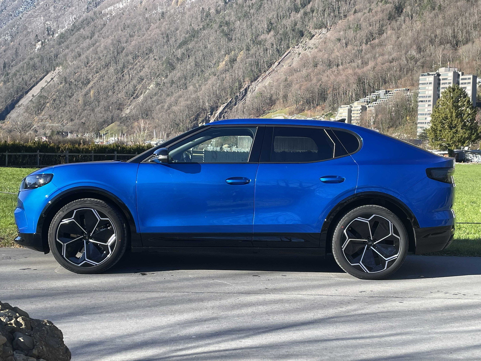 FORD Capri Extended Range Premium, Electric, New car, Automatic - 3