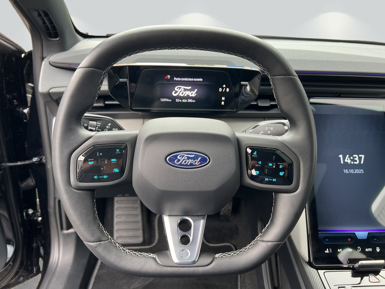 FORD Capri Extended Range Premium, Elektro, Vorführwagen, Automat - 6