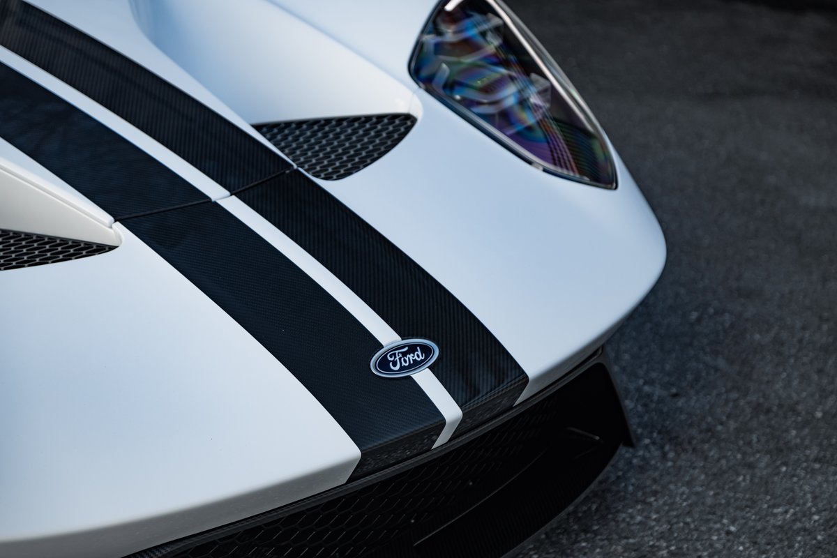 FORD Carbon Series, Second hand / Used, Automatic - 4