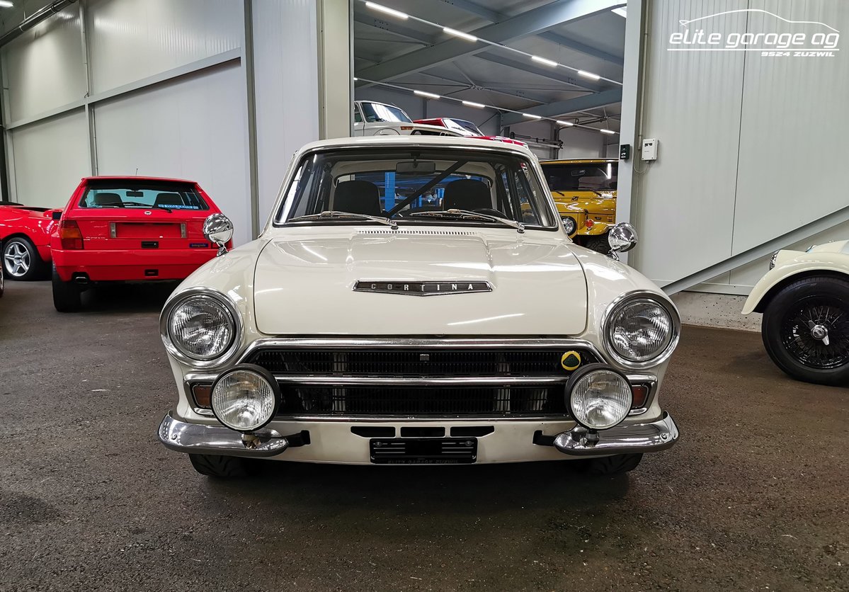 FORD CORTINA Lotus, Petrol, Classic, Manual - 3