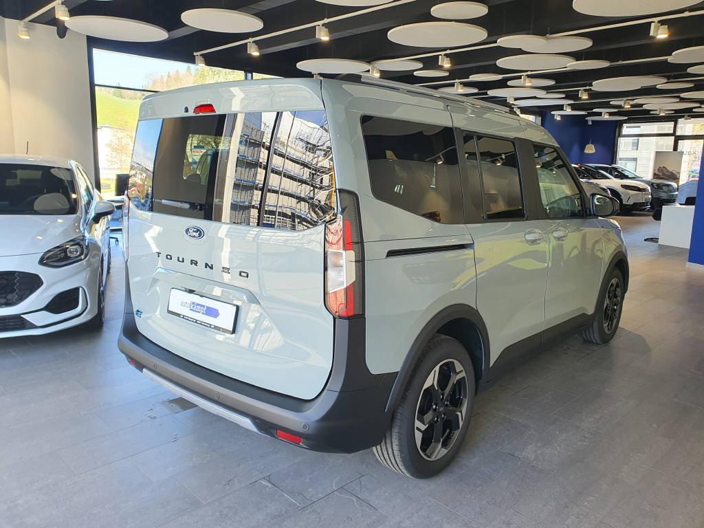 FORD E-Tourneo Courier Active, Electric, New car, Automatic - 5