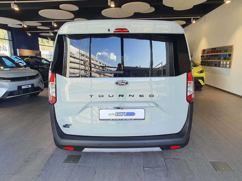 FORD E-Tourneo Courier Active, Electric, New car, Automatic - 6