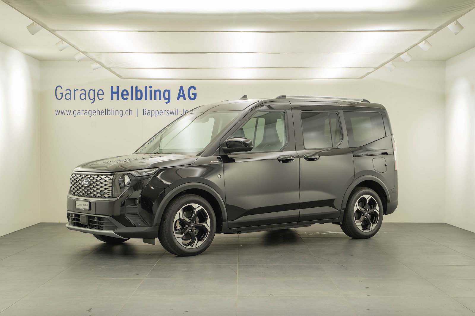 FORD E-Tourneo Courier Active