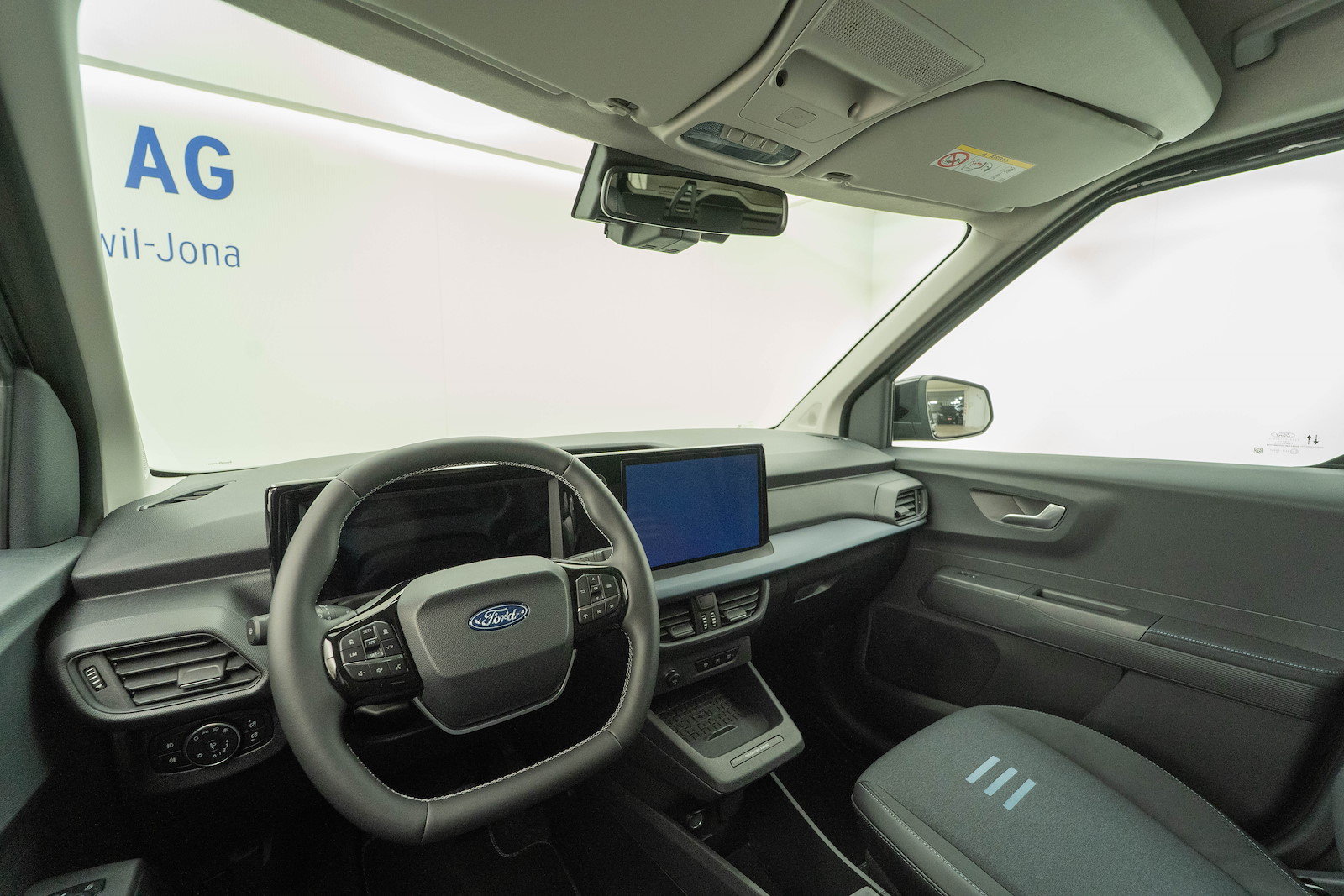 FORD E-Tourneo Courier Active, Électrique, Voiture nouvelle, Automatique - 7