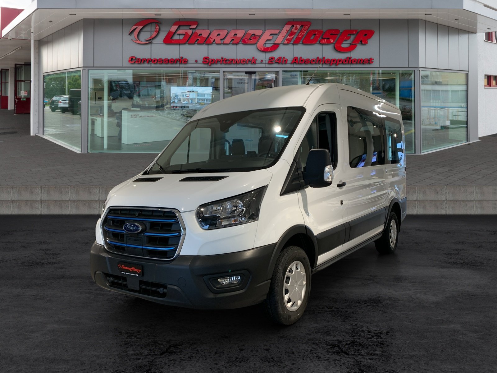 FORD E-Transit 13 Plätzer Personentransport