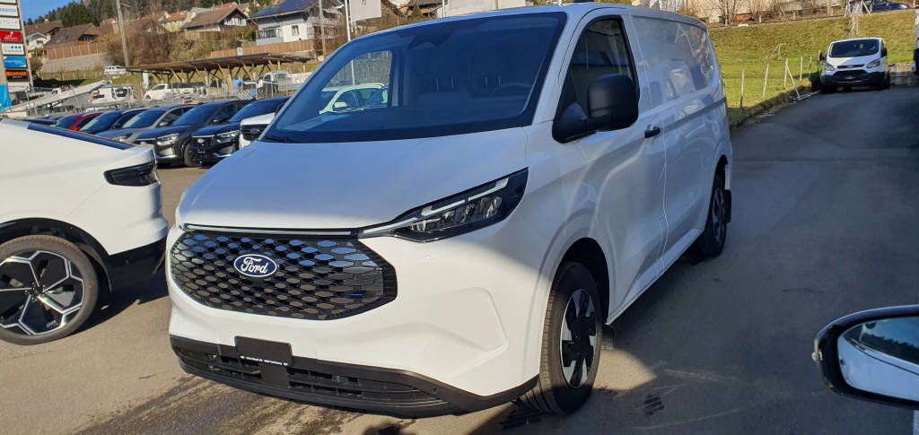 FORD E-Transit C Van 320 L1 Trend