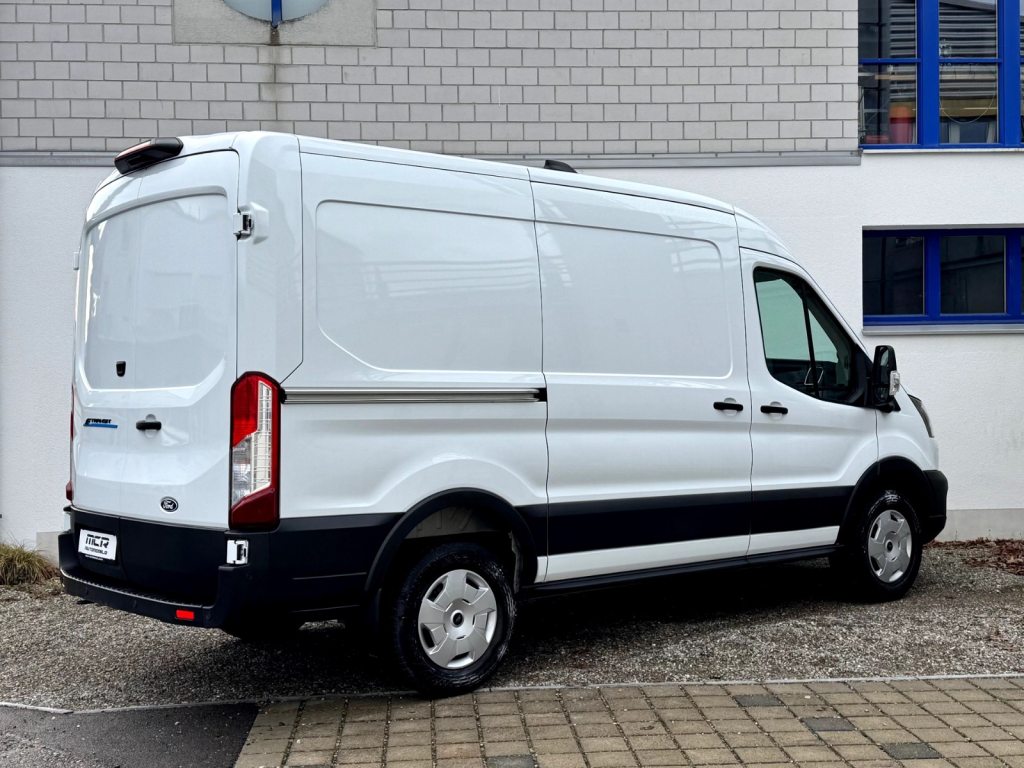 FORD E-Transit Van 390 L2H2 68kWh Trend, Elektro, Occasion / Gebraucht, Automatik - 2