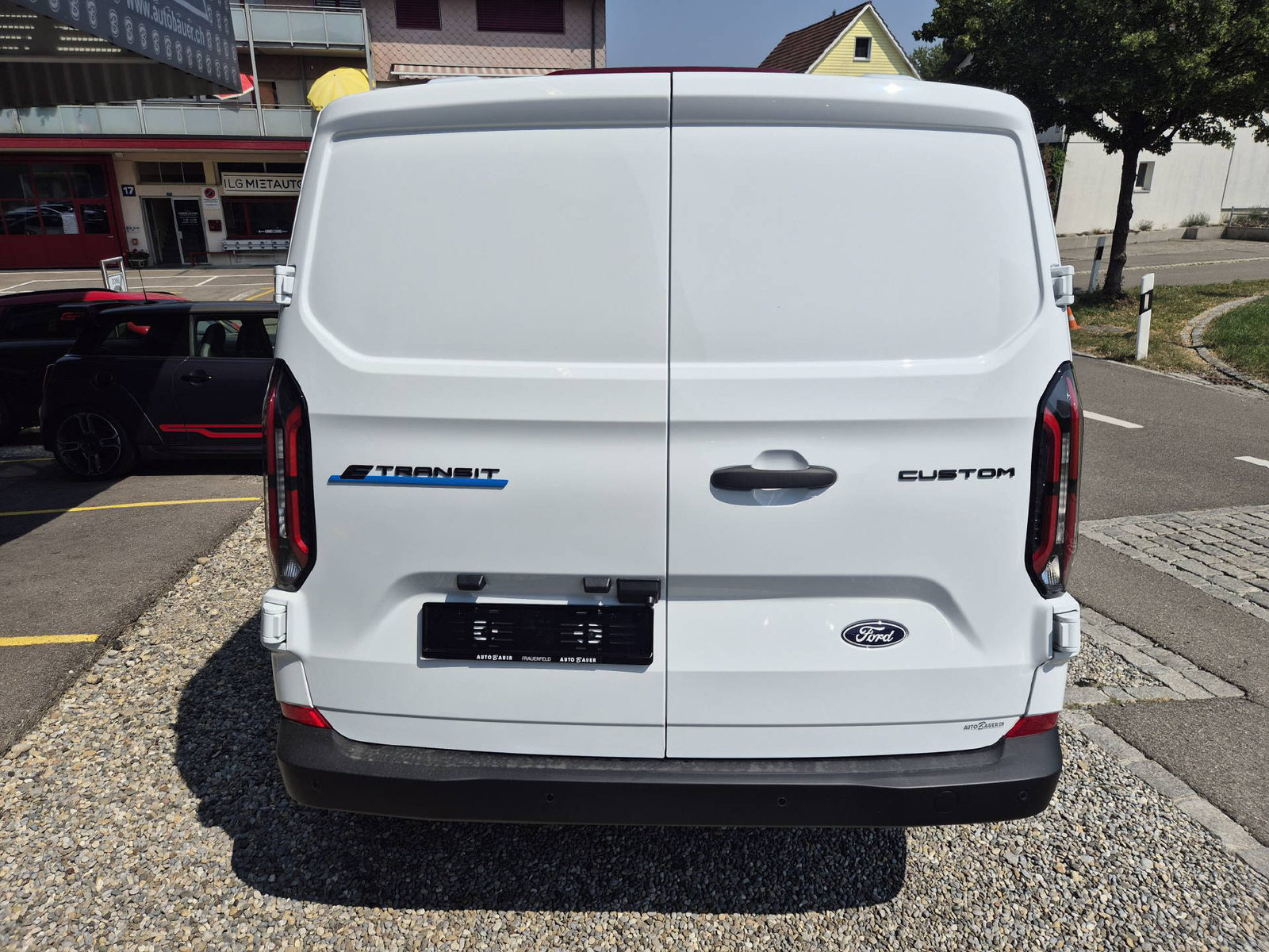 FORD E-Transit C Van 320 L1 Trend 82.5 kWh, Électrique, Véhicule neuf pré-immatriculé, Automatique - 6
