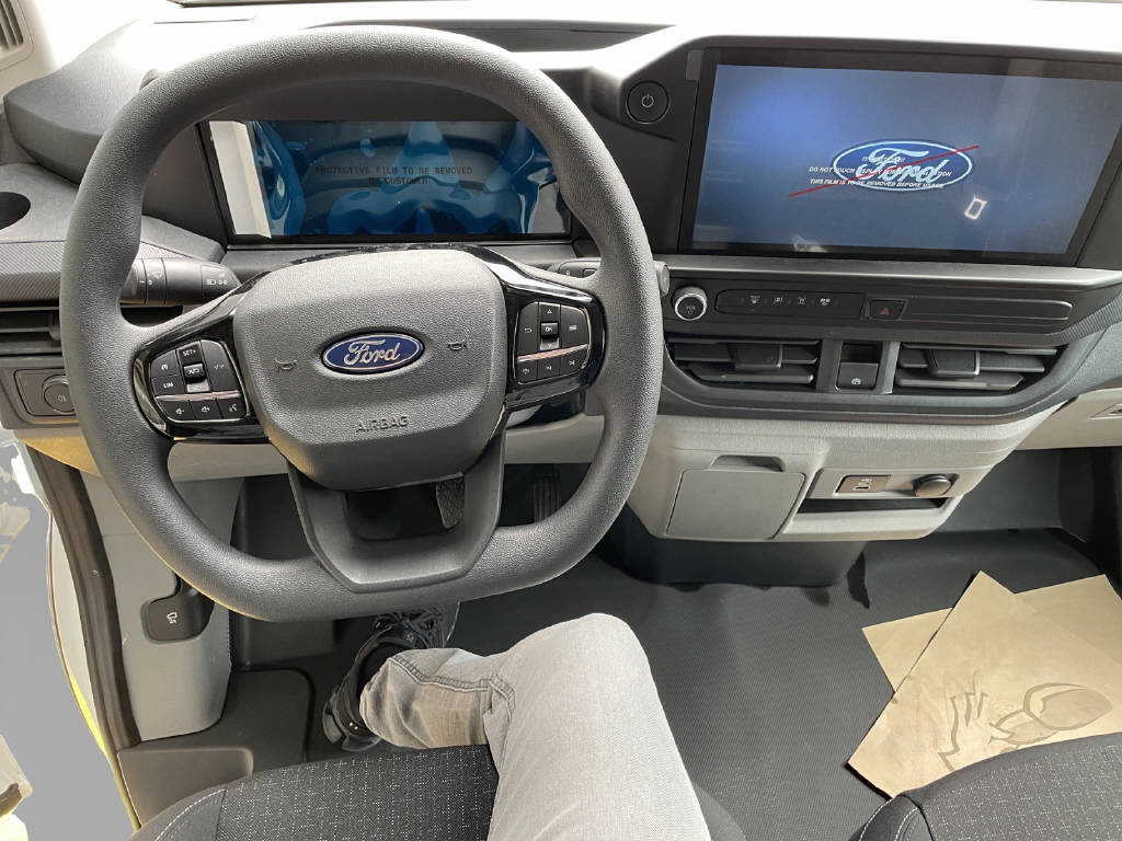 FORD E-Transit C Van 320 L2 Trend, Elektro, Neuwagen, Automatik - 5