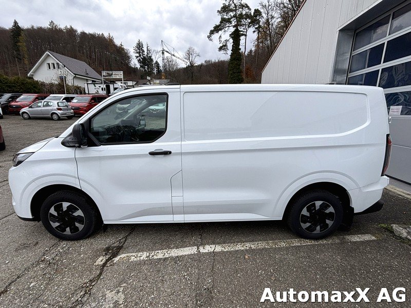 FORD E-Transit Custom Van 320 L1 Trend, Electric, New car, Automatic - 3