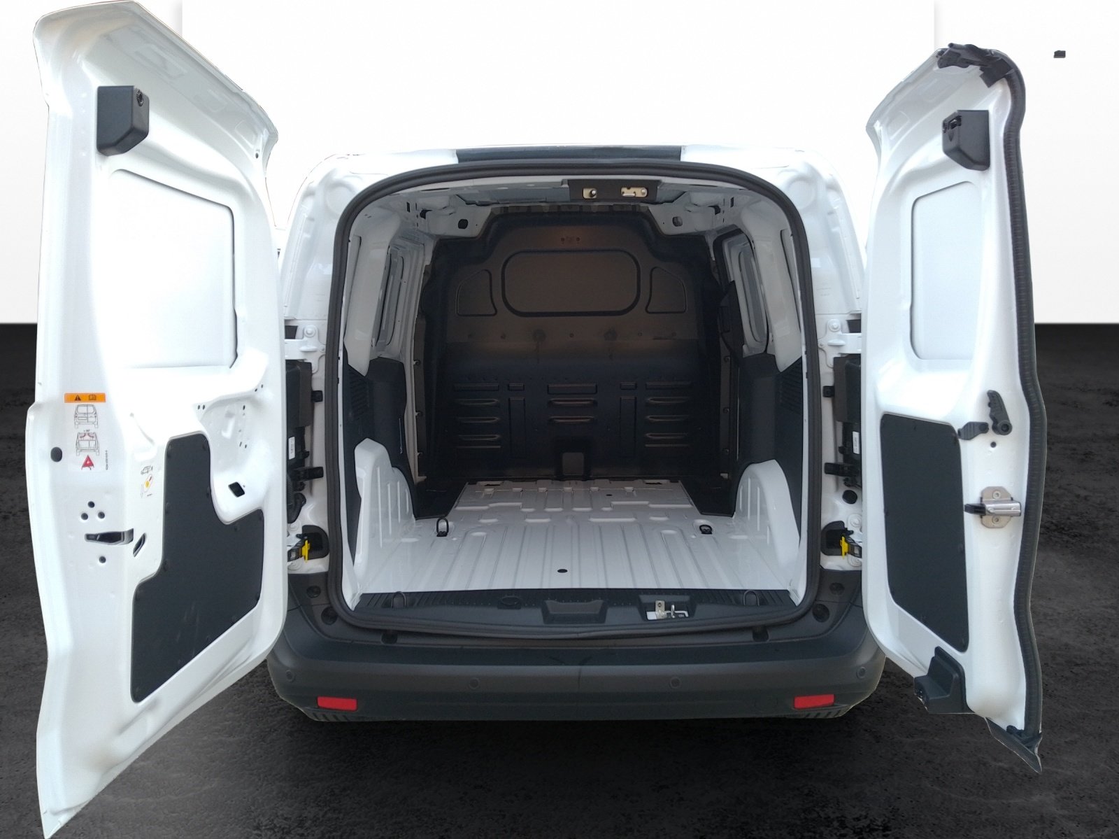 FORD E-Transit Courier Van Trend, Electric, New car, Automatic - 7