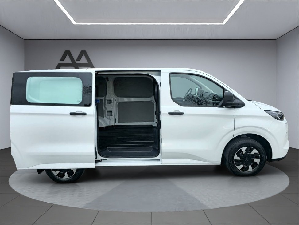 FORD E-Transit C van 320 L1 Trend, Electric, New car, Automatic - 6