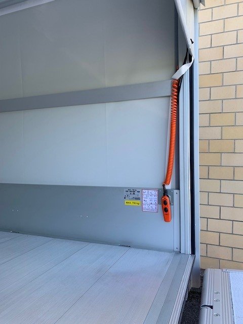 FORD E-Transit 390 L3 Plache mit Hebebühne, Électrique, Occasion / Utilisé, Automatique - 4