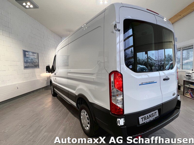FORD E-Transit Van 350 L3H2 67kWh Trend, Elektro, Occasion / Gebraucht, Automatik - 5