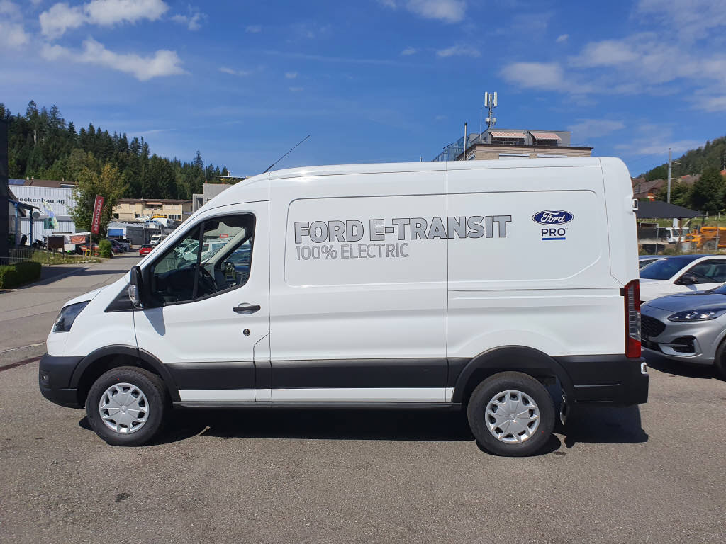 FORD E-Transit Van 350 L2H2 67kWh Trend, Électrique, Occasion / Utilisé, Automatique - 3