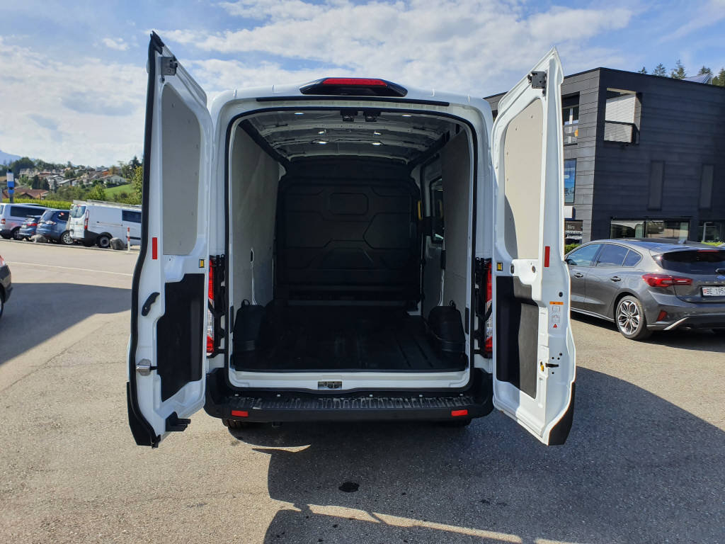 FORD E-Transit Van 350 L2H2 67kWh Trend, Électrique, Occasion / Utilisé, Automatique - 4