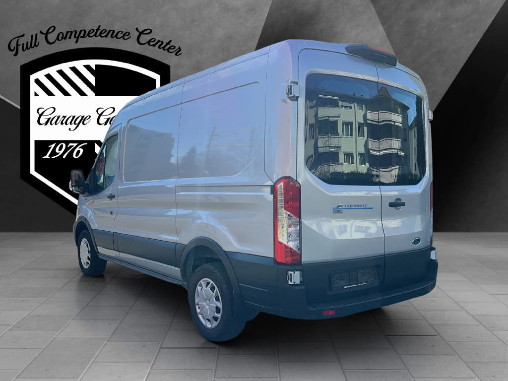 FORD E-Transit Van 350 L2H2 67kWh Trend, Elektro, Occasion / Gebraucht, Automatik - 4