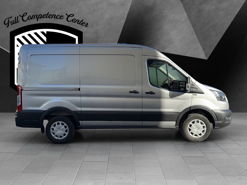 FORD E-Transit Van 350 L2H2 67kWh Trend, Elektro, Occasion / Gebraucht, Automatik - 7