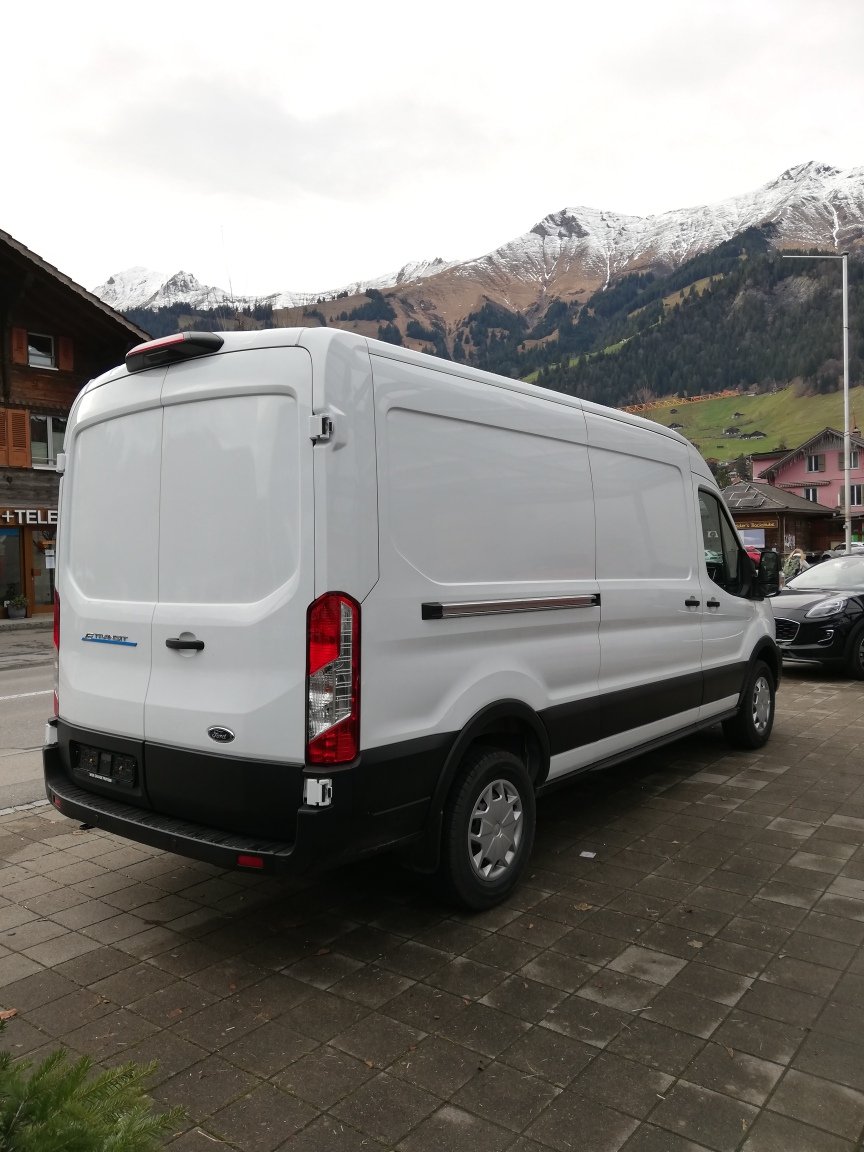 FORD E-Transit Van 350 L3H2 67kWh Trend, Électrique, Occasion / Utilisé, Automatique - 6