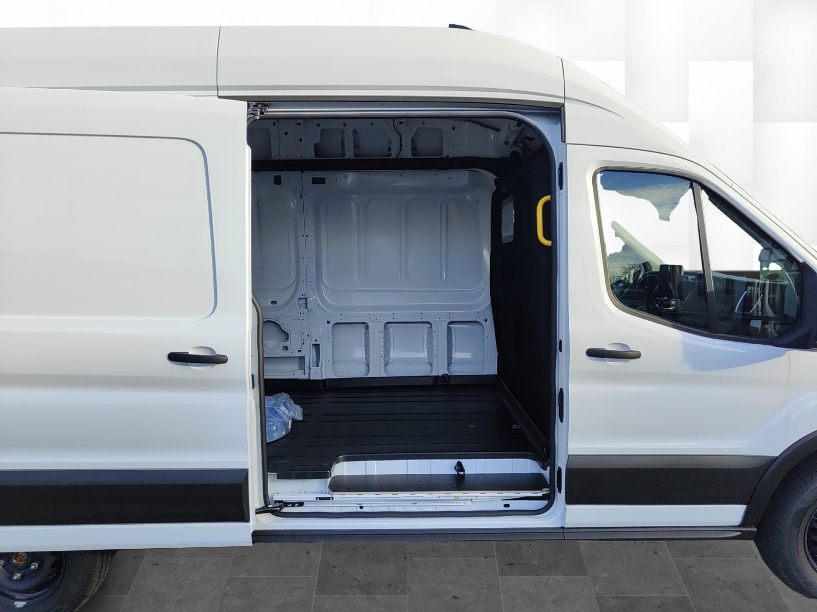 FORD e-Transit VAN Trend 390L3 BEV, Electric, Second hand / Used, Automatic - 5
