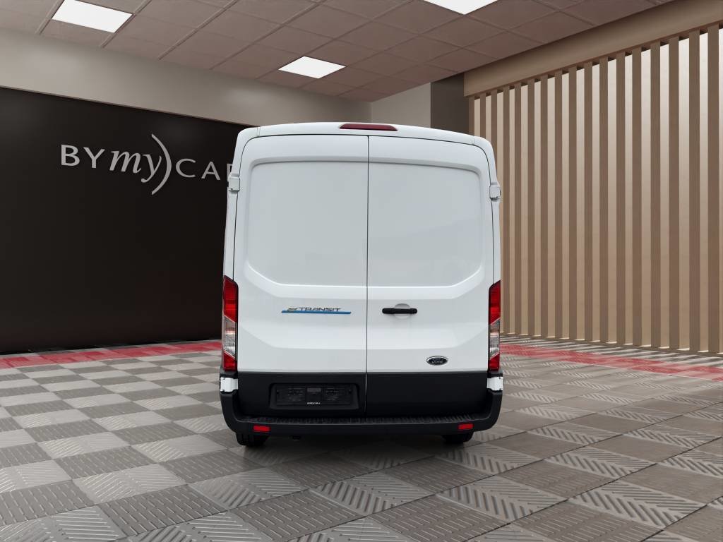 FORD E-Transit Van 350 L3 Basis RWD 68kWh, Électrique, Occasion / Utilisé, Automatique - 4