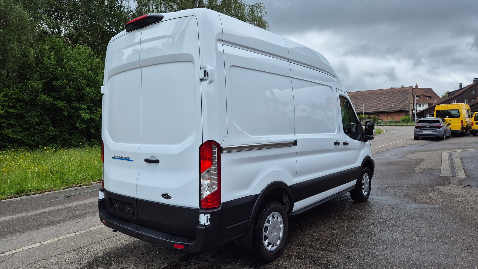FORD E-Transit Van 350 L2H3 Trend RWD 68kWh, Elettrica, Occasioni / Usate, Automatico - 4