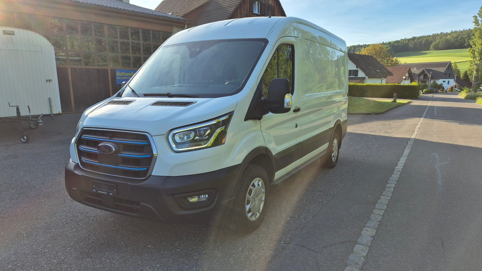 FORD E-Transit Van 350 L2 Trend RWD 68kWh