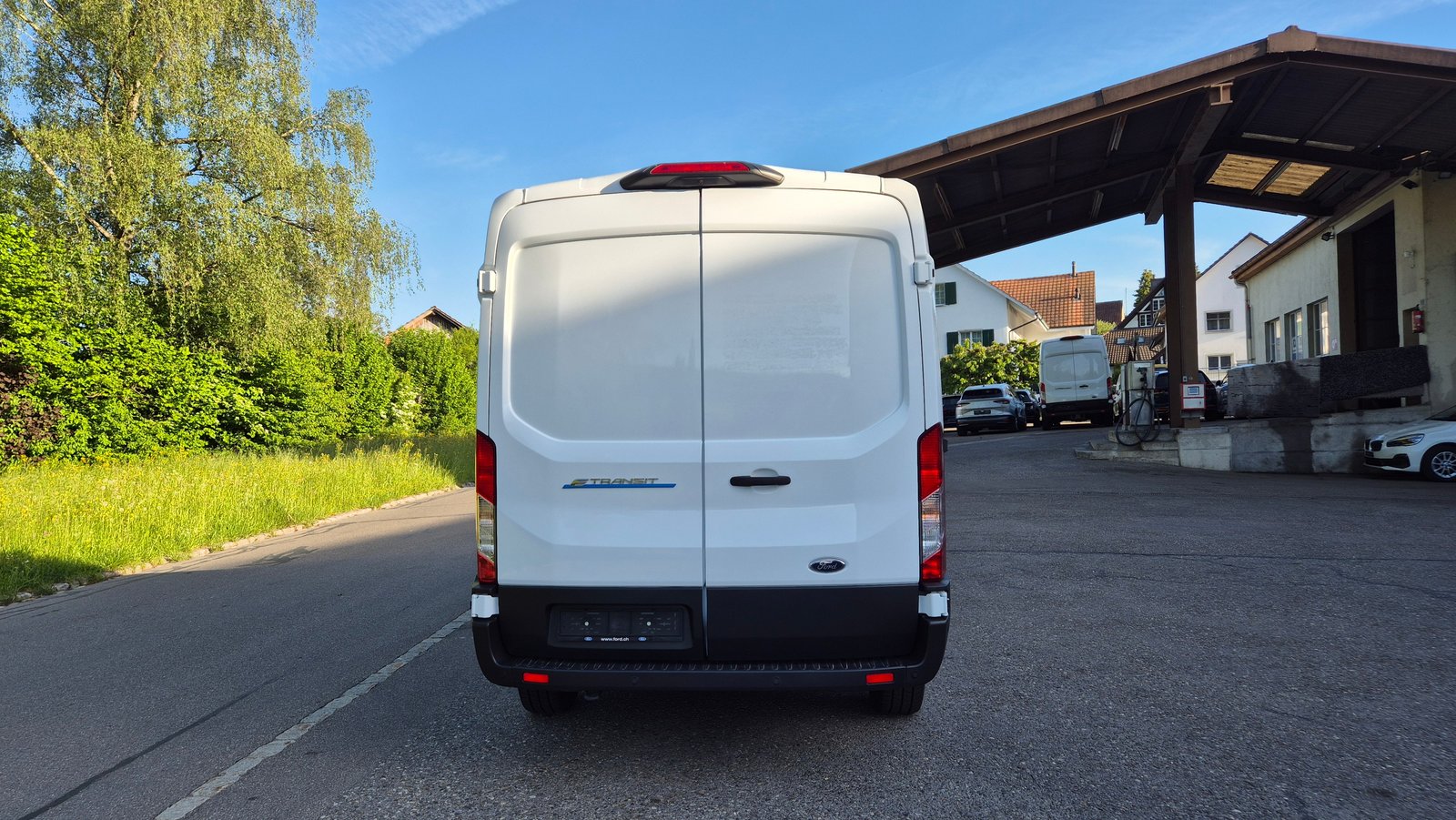 FORD E-Transit Van 350 L2 Trend RWD 68kWh, Elettrica, Occasioni / Usate, Automatico - 3
