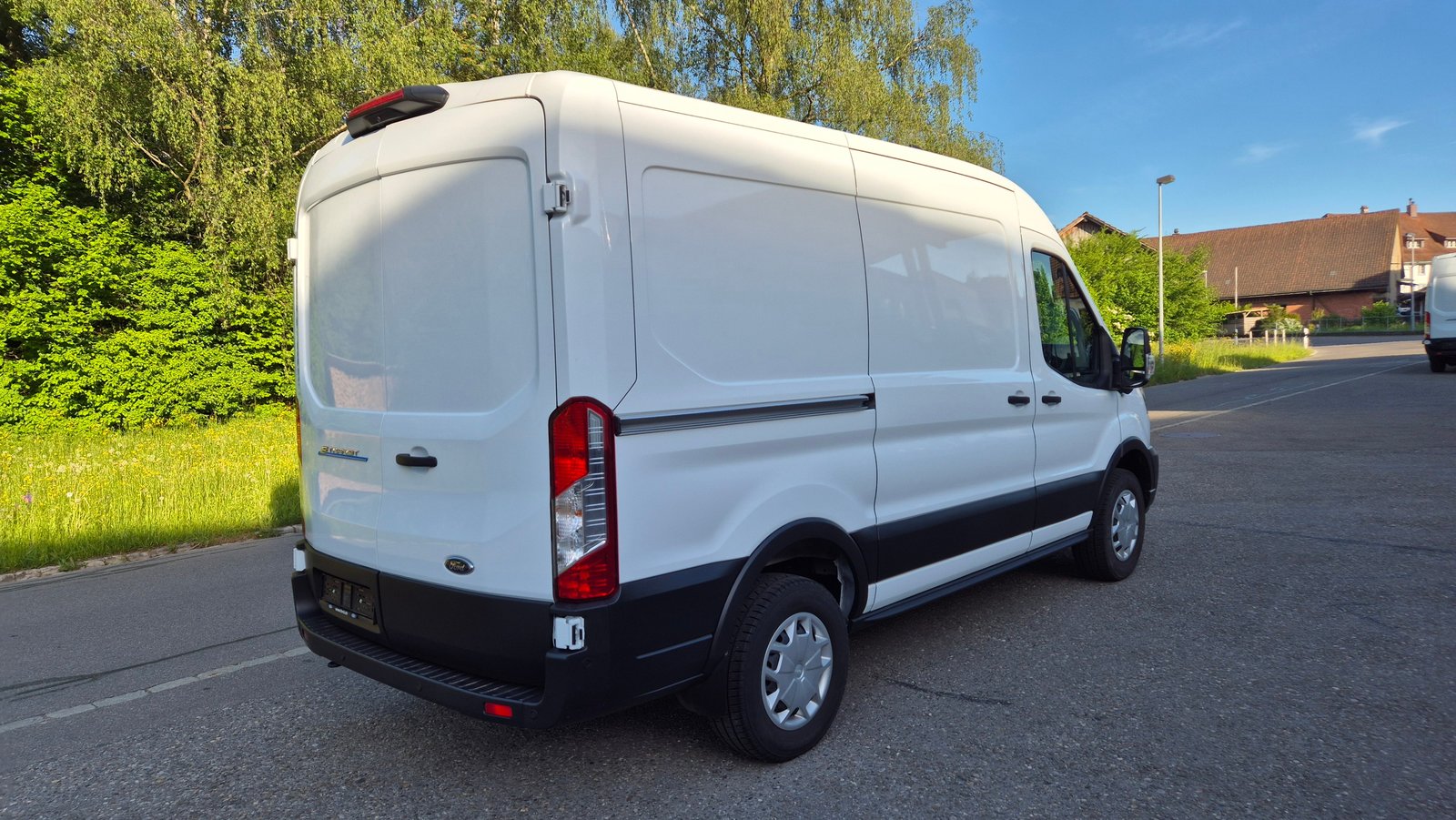 FORD E-Transit Van 350 L2 Trend RWD 68kWh, Elettrica, Occasioni / Usate, Automatico - 4