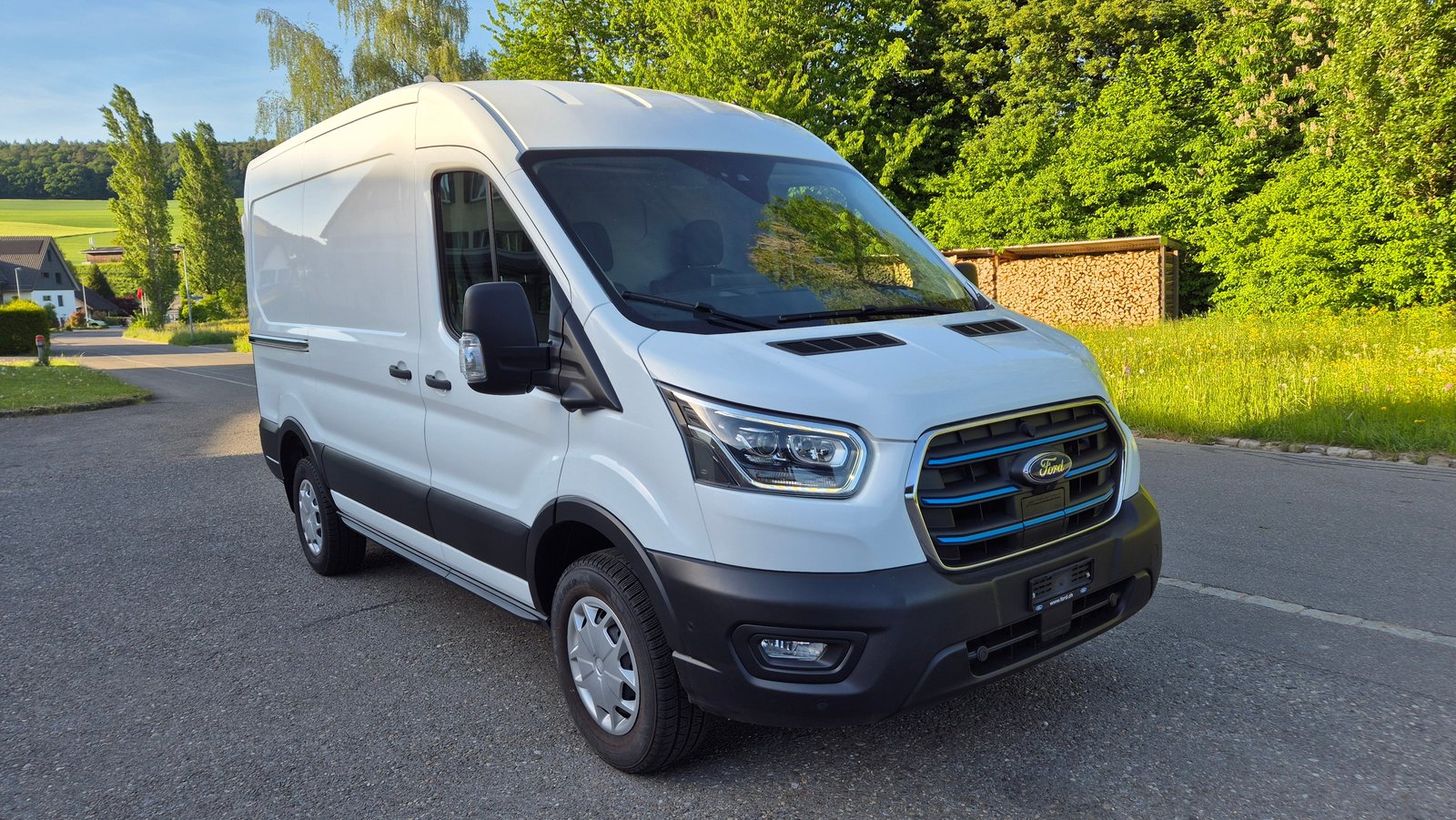 FORD E-Transit Van 350 L2 Trend RWD 68kWh, Elettrica, Occasioni / Usate, Automatico - 6