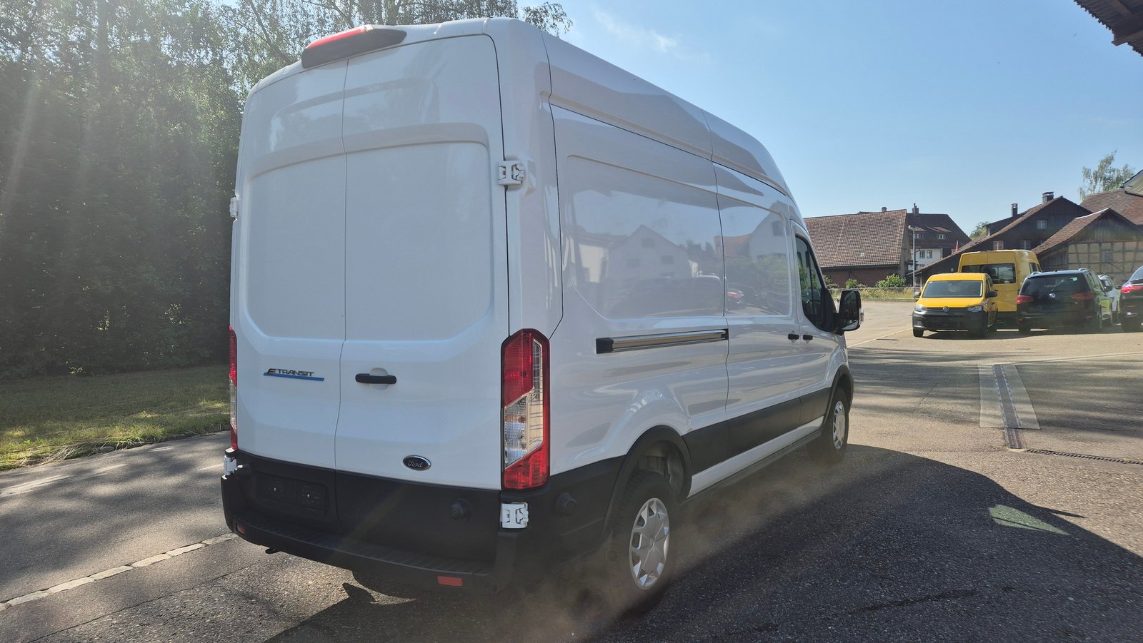 FORD E-Transit Van 350 L3 Trend RWD 68kWh, Elektro, Occasion / Gebraucht, Automatik - 4