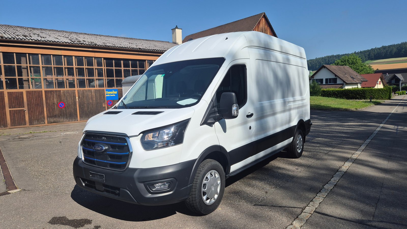 FORD E-Transit Van 350 L3 Trend RWD 68kWh, Elektro, Occasion / Gebraucht, Automatik - 7