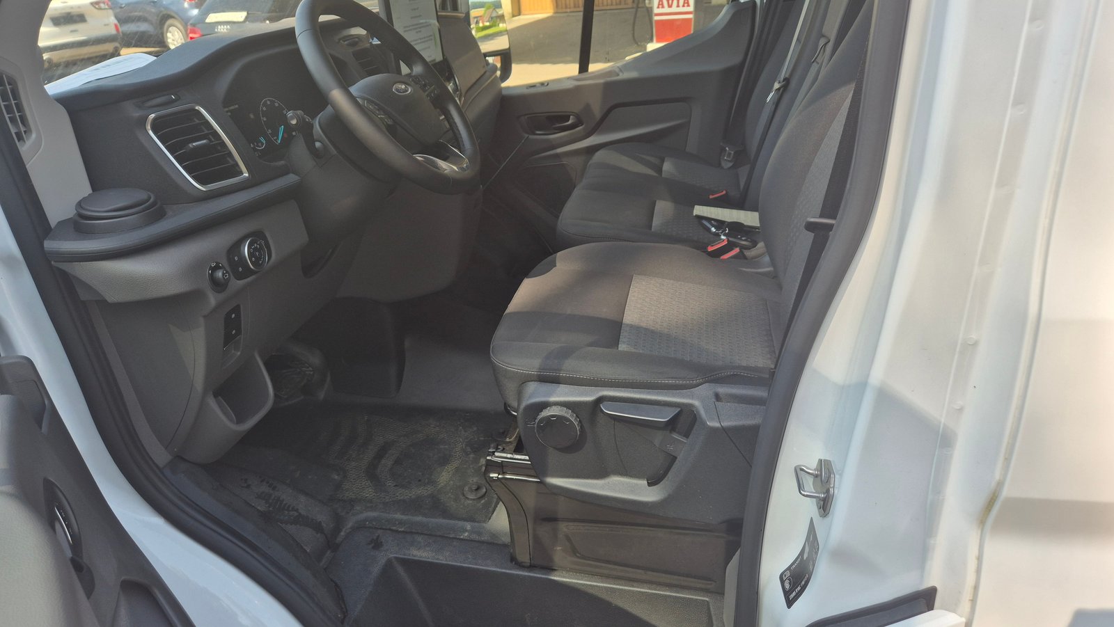 FORD E-Transit 350 L3 Trend RWD 68kWh, Elektro, Occasion / Gebraucht, Automatik - 7