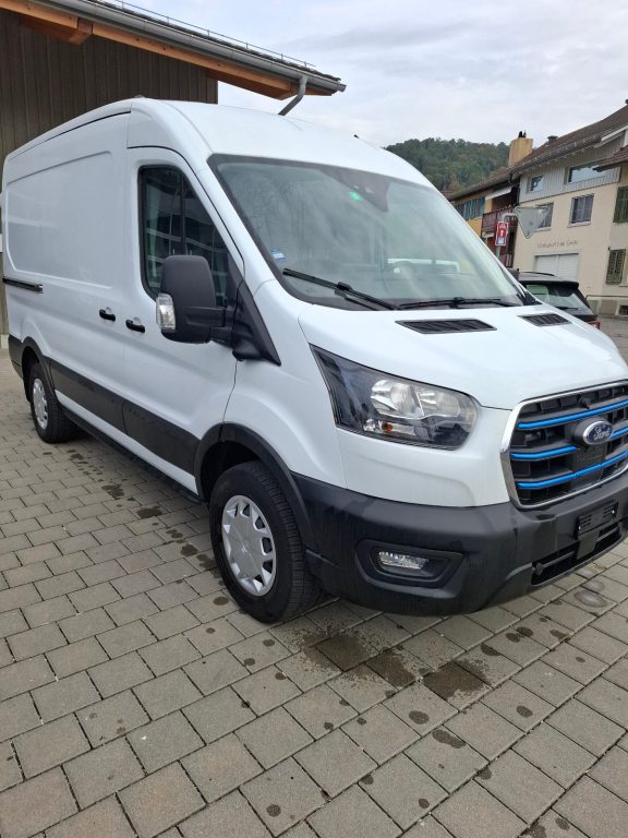 FORD E-Transit Van 350 L2H2 68kWh Trend, Elettrica, Occasioni / Usate, Automatico - 2