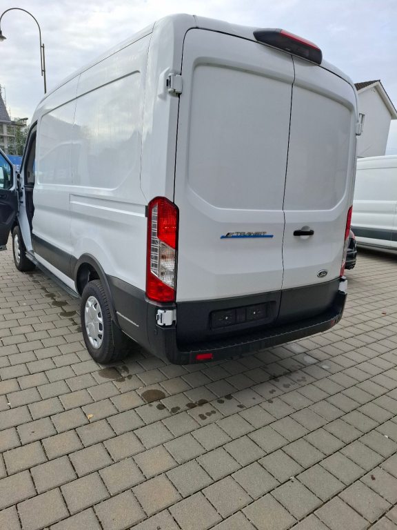 FORD E-Transit Van 350 L2H2 68kWh Trend, Elettrica, Occasioni / Usate, Automatico - 7