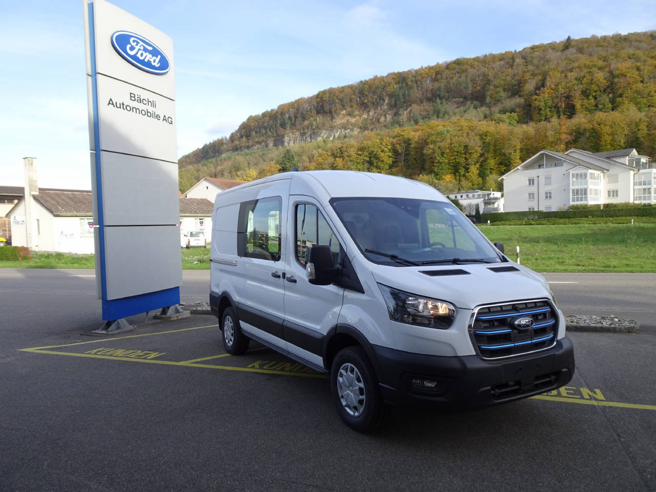 FORD E-Transit Van 350 L2 H2 Trend, Électrique, Voiture de démonstration, Automatique - 2