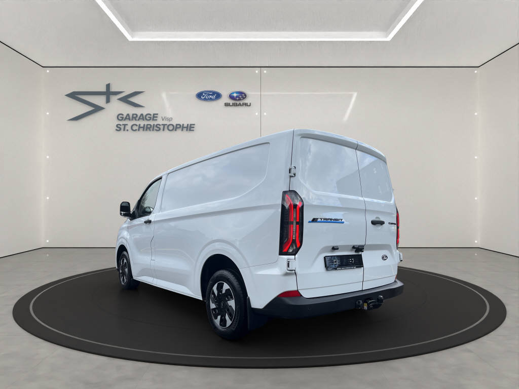 FORD E-Transit C Van 320 L1 Trend 218 PS RWD, Elektro, Vorführwagen, Automat - 3