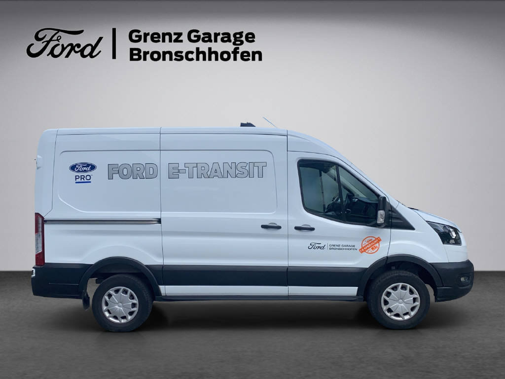 FORD E-Transit Van 350 L2H2 68kWh Trend, Electric, Ex-demonstrator, Automatic - 7