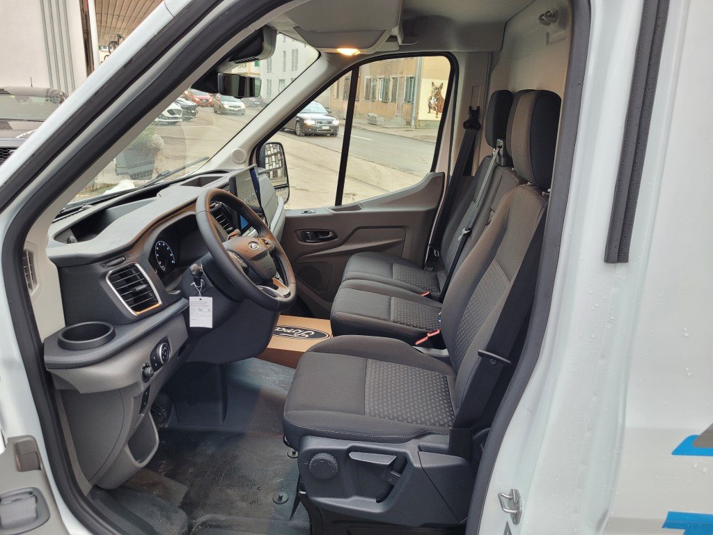 FORD E-Transit Van 350 L2H2 67kWh Trend, Électrique, Voiture de démonstration, Automatique - 6