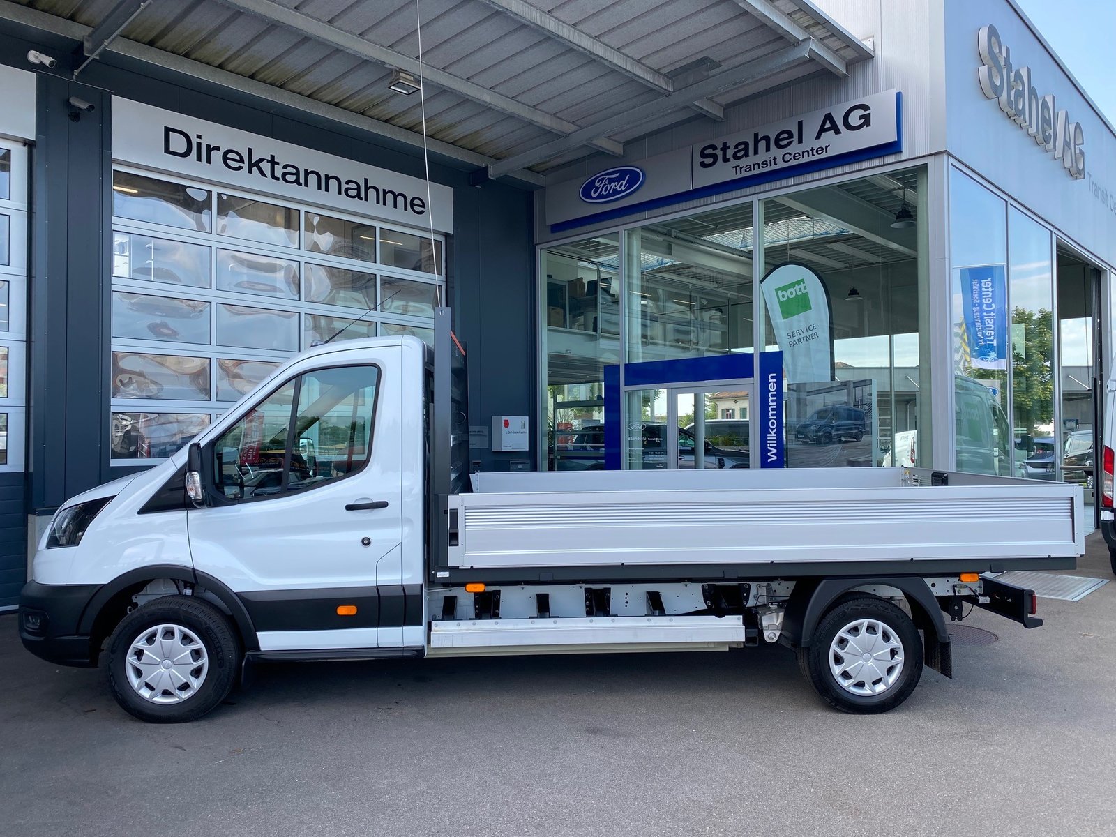 FORD E-Transit Kab.-Ch. 350 L3 67kWh Trend