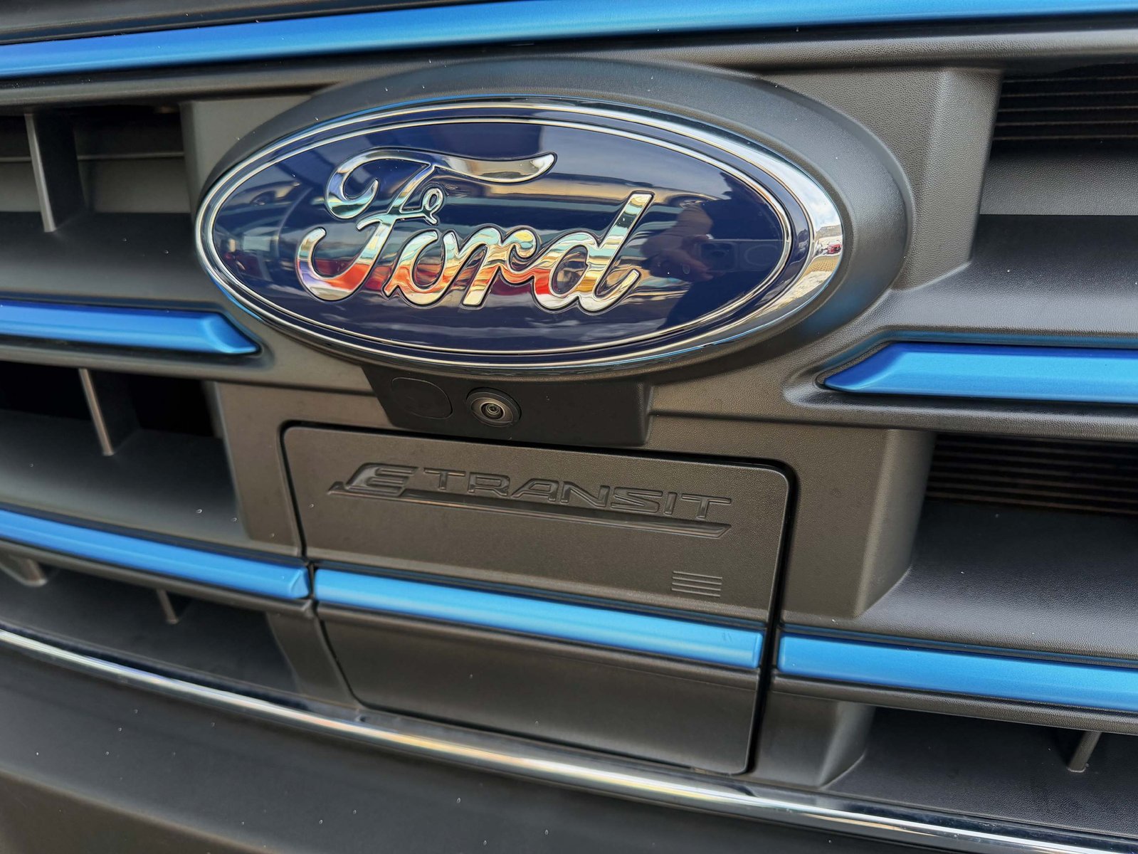 FORD E-Transit Van 350 L2H2 68kWh Trend, Elektro, Vorführwagen, Automatik - 3