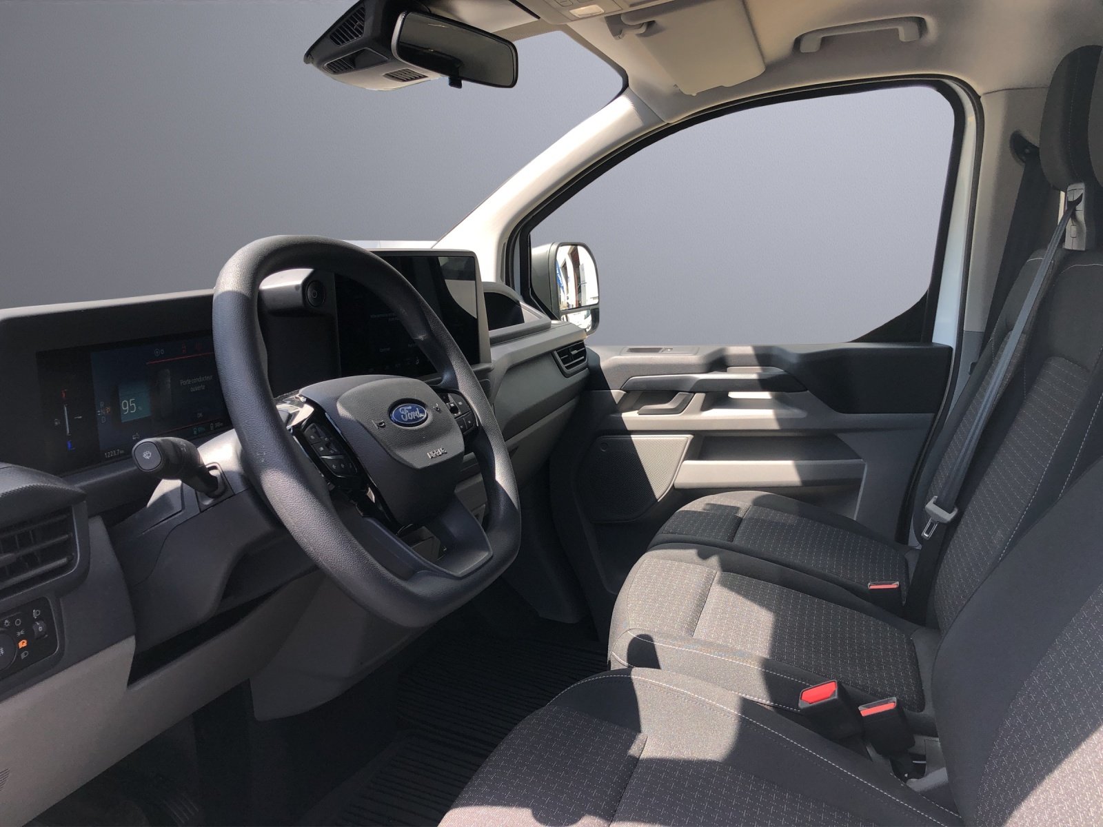 FORD E-Transit C van 320 L1 Trend, Elektro, Vorführwagen, Automatik - 5