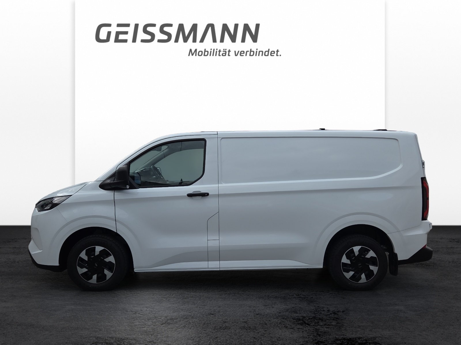 FORD E-Transit Custom Van 320 L1 Elektro Trend, Electric, New car, Automatic - 2