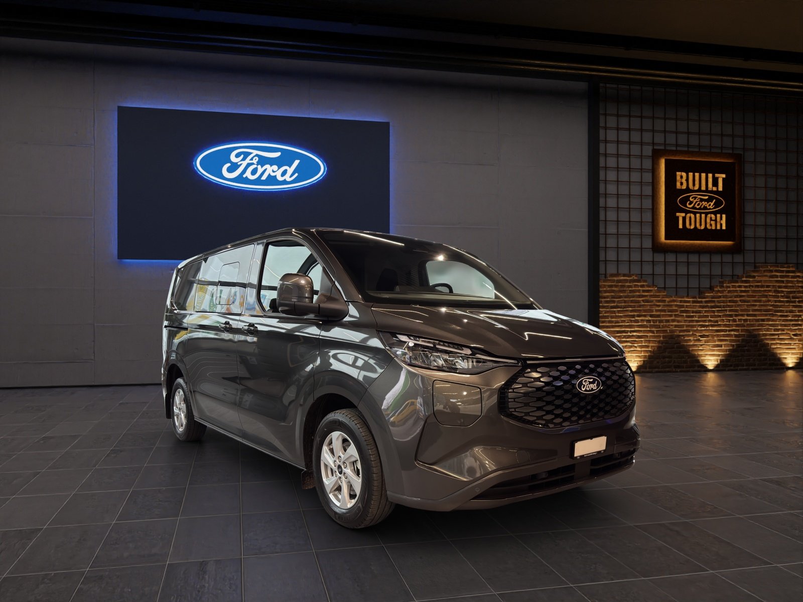 FORD E-Transit Custom Multicab 320 L1 218 PS Limited RWD, Electric, New car, Automatic - 6