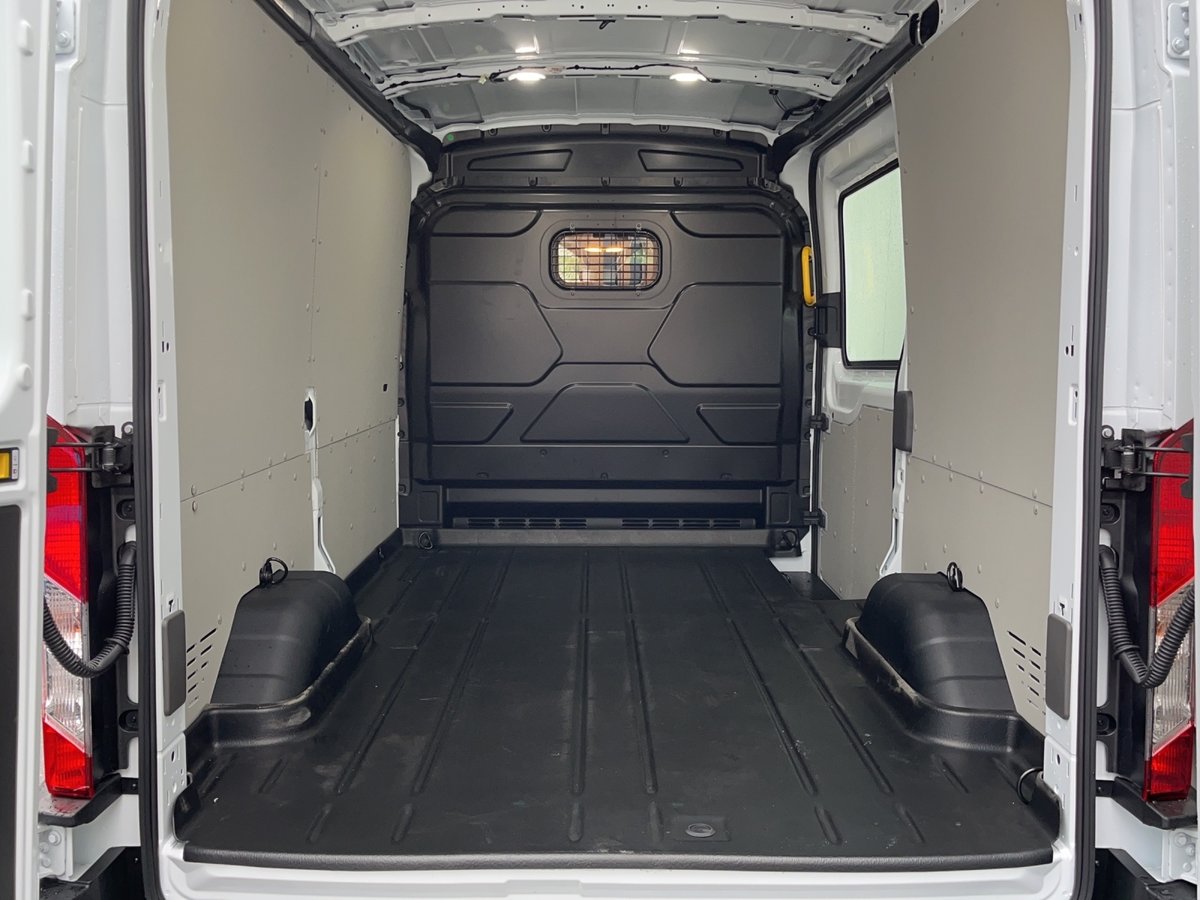 FORD E-Transit Van 390 L2H2 67kWh Trend, Elettrica, Auto dimostrativa, Automatico - 6