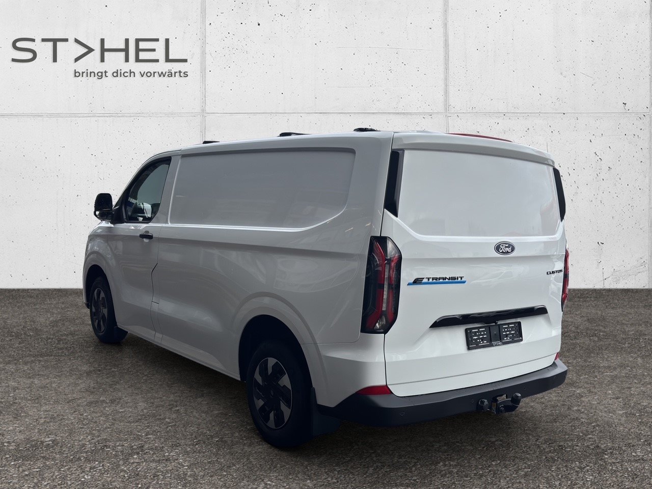 FORD E-Transit C Van 320 L1 74 kWh Trend, Elektro, Vorführwagen, Automatik - 5