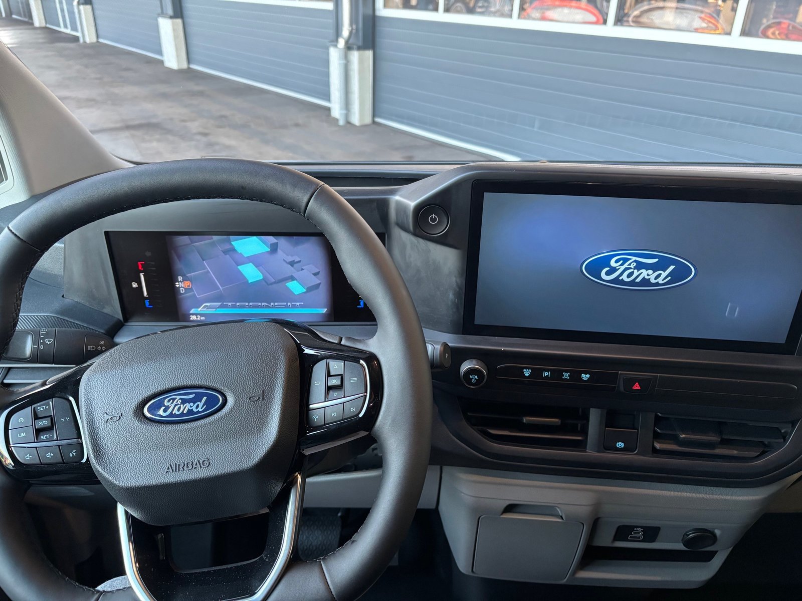 FORD E-Transit C Van 320 L1 74 kWh Trend, Electric, Ex-demonstrator, Automatic - 7